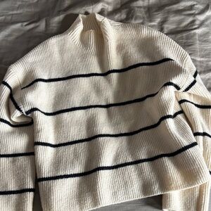 Abercrombie & Fitch Striped Sweater